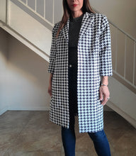 Load image into Gallery viewer, D.VINE Houndstooth Over Coat