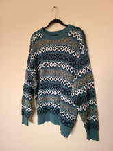 Load image into Gallery viewer, Cozy 90s Cotton Knit Sweater