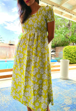 Load image into Gallery viewer, 70s Souvenur Midi Dress(lime yellow)