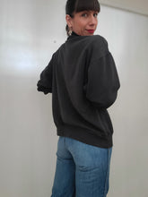 Load image into Gallery viewer, Paper thin Button Down Vintage Ventura Pullover