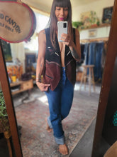 Load image into Gallery viewer, Stunning 70s Vintage Western Leather Vest