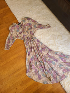 Exquisite 80s Vintage Ruffled Dress